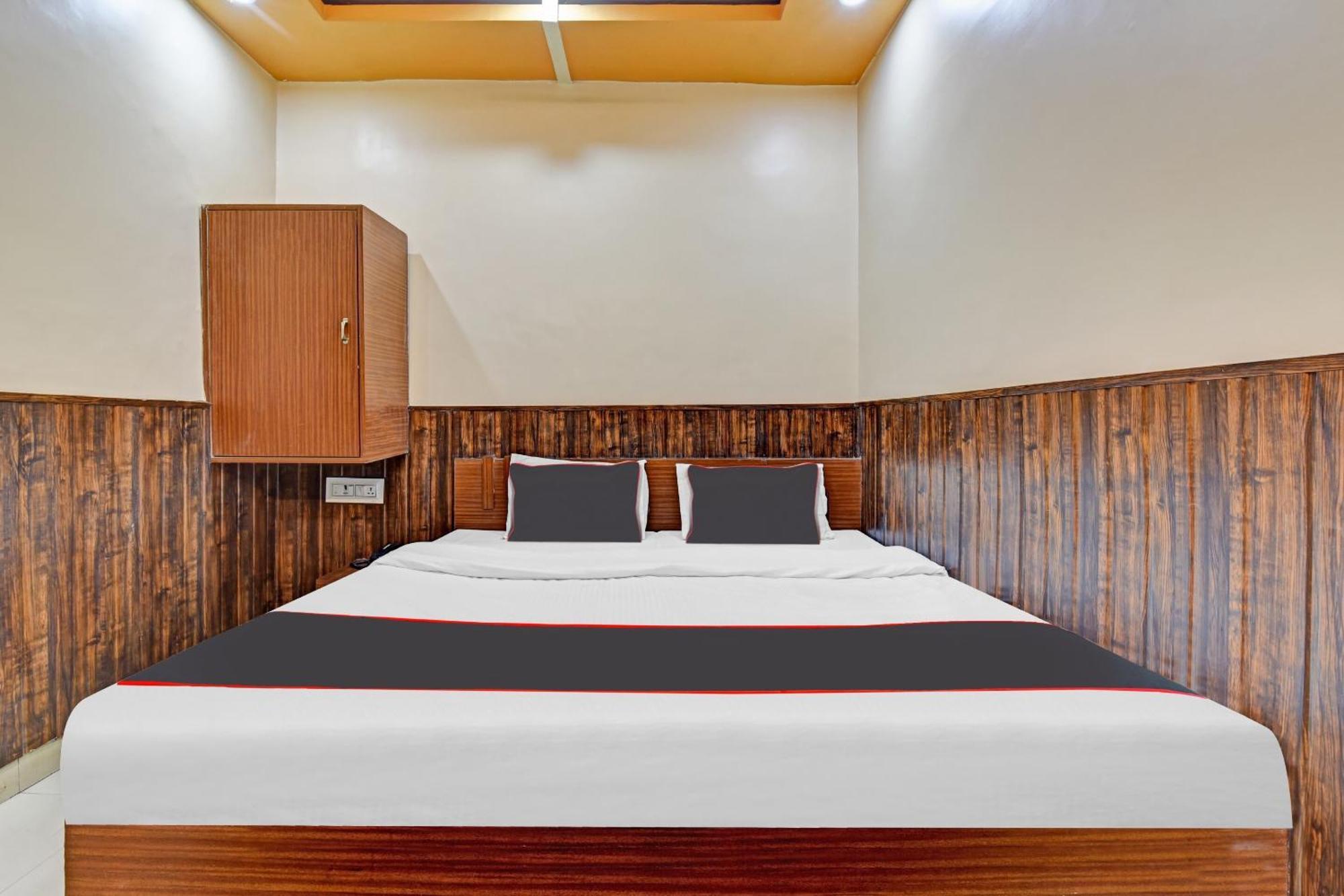 Collection O Royal Plaza Hotel Pushkar Exterior photo